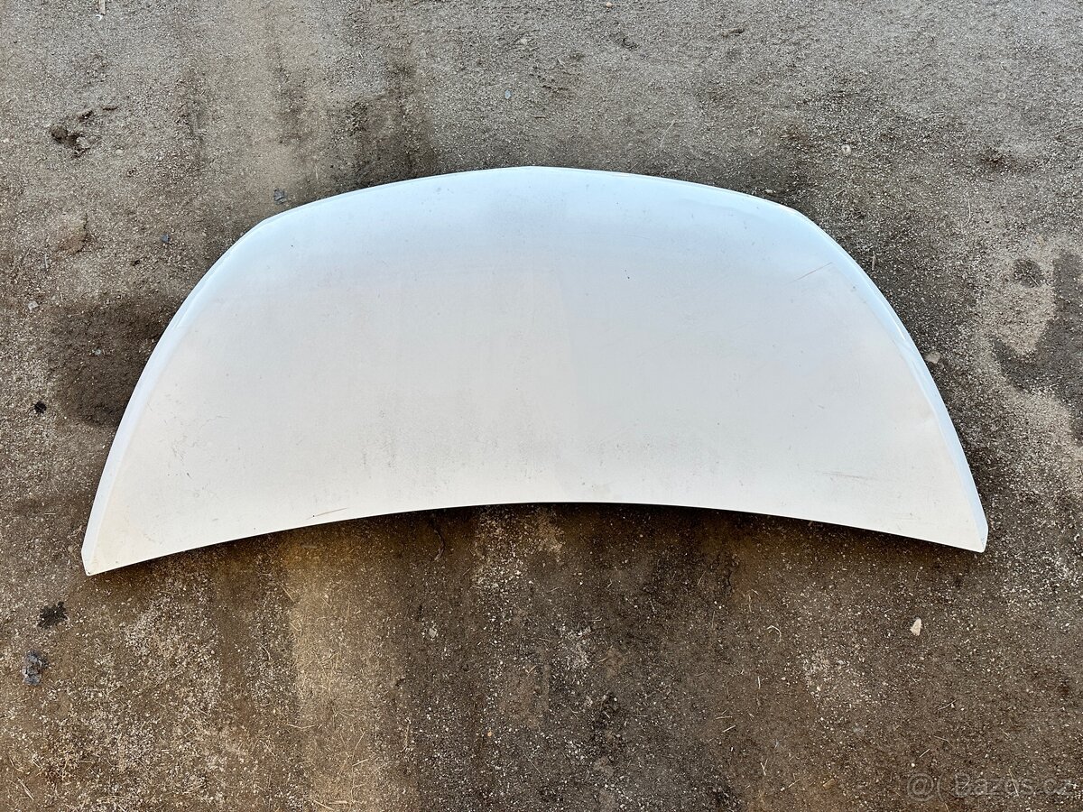 Opel Vivaro B / Renault Trafic 3 kapota