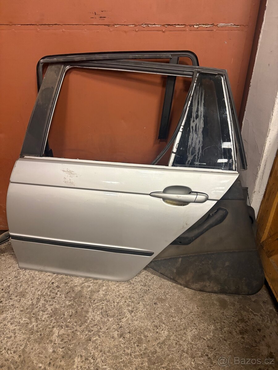 Dveře LZ BMW E46 touring