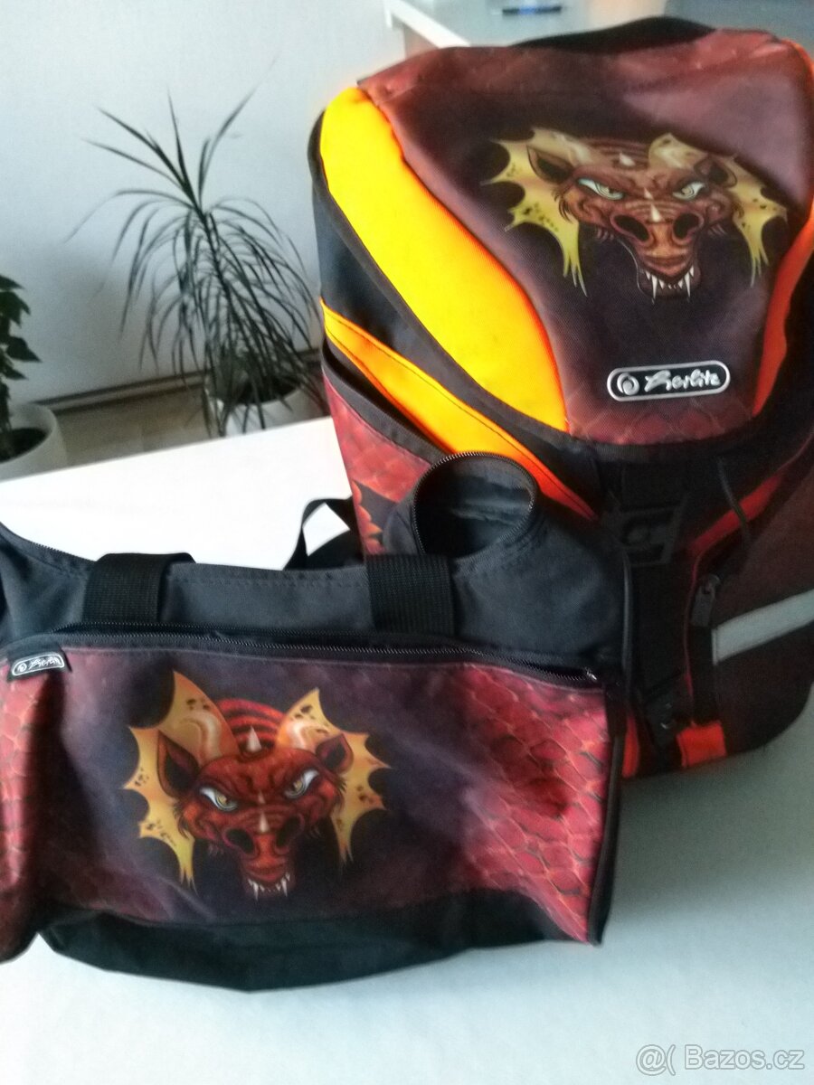 Prodám školní batoh