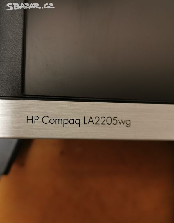 Monitor HP Compaq LA2205wg WSXGA+ (1680 x 1050)
