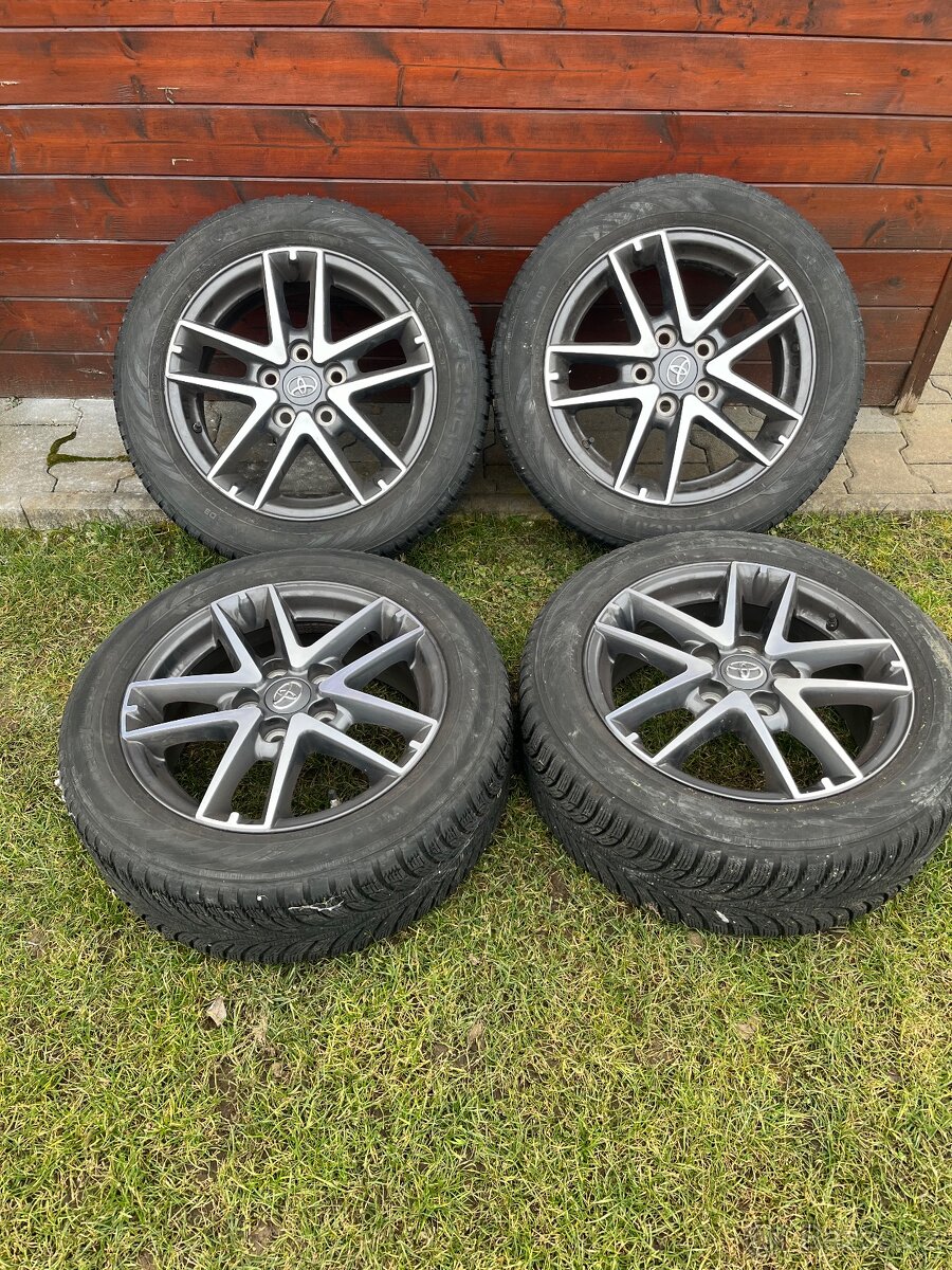 Toyota litá kola origoš