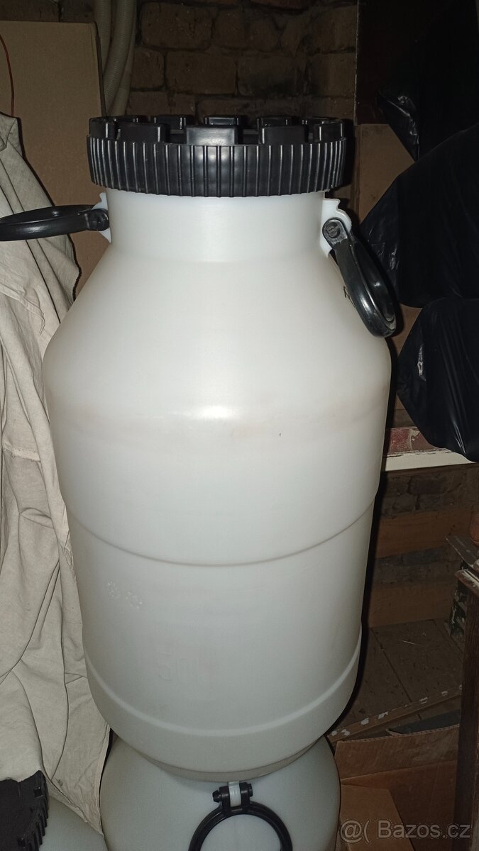 plastové konve - barel 50l