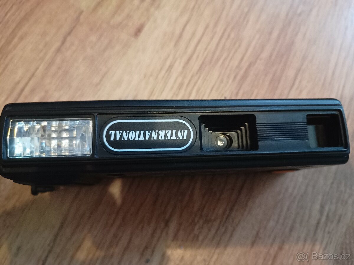 Prodám kameru international S 100
