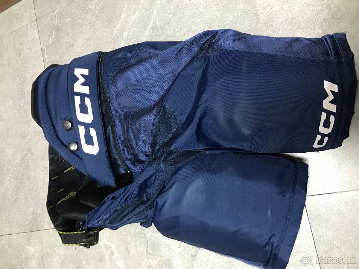 Hokejové kalhoty CCM SR M (lze prodloužit v pase )pak L