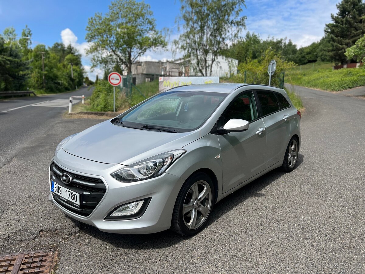 Hyundai i30 kombi - 1.6 MPI 88kw 2016
