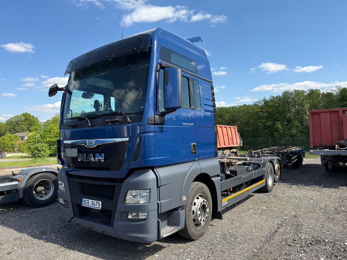 MAN TGX 26.440 6x2 tandem