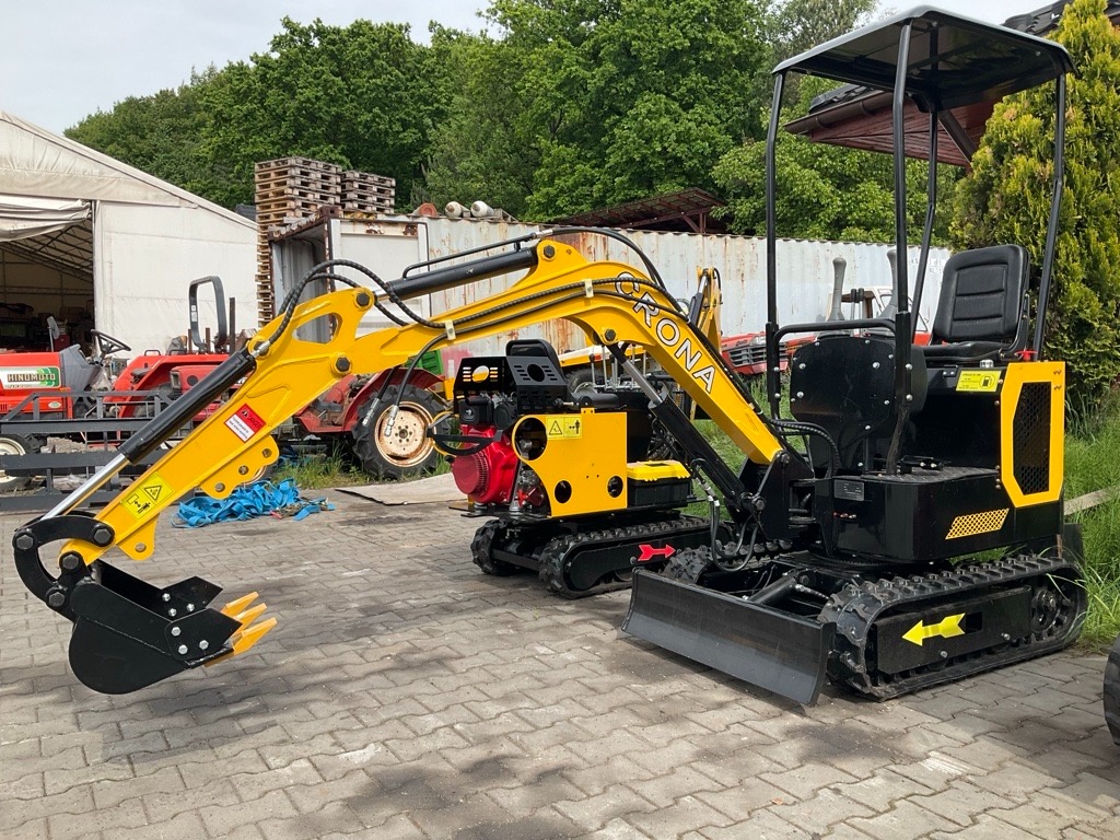Bagr HN12C, 930 kg, mimoosý dieselový bagřík