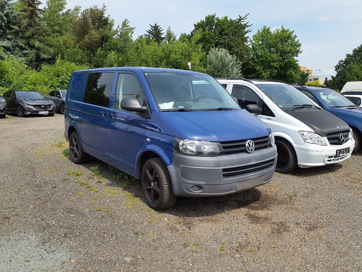 Transporter t5 2.0 tdi 103 kw 2012 5-míst
