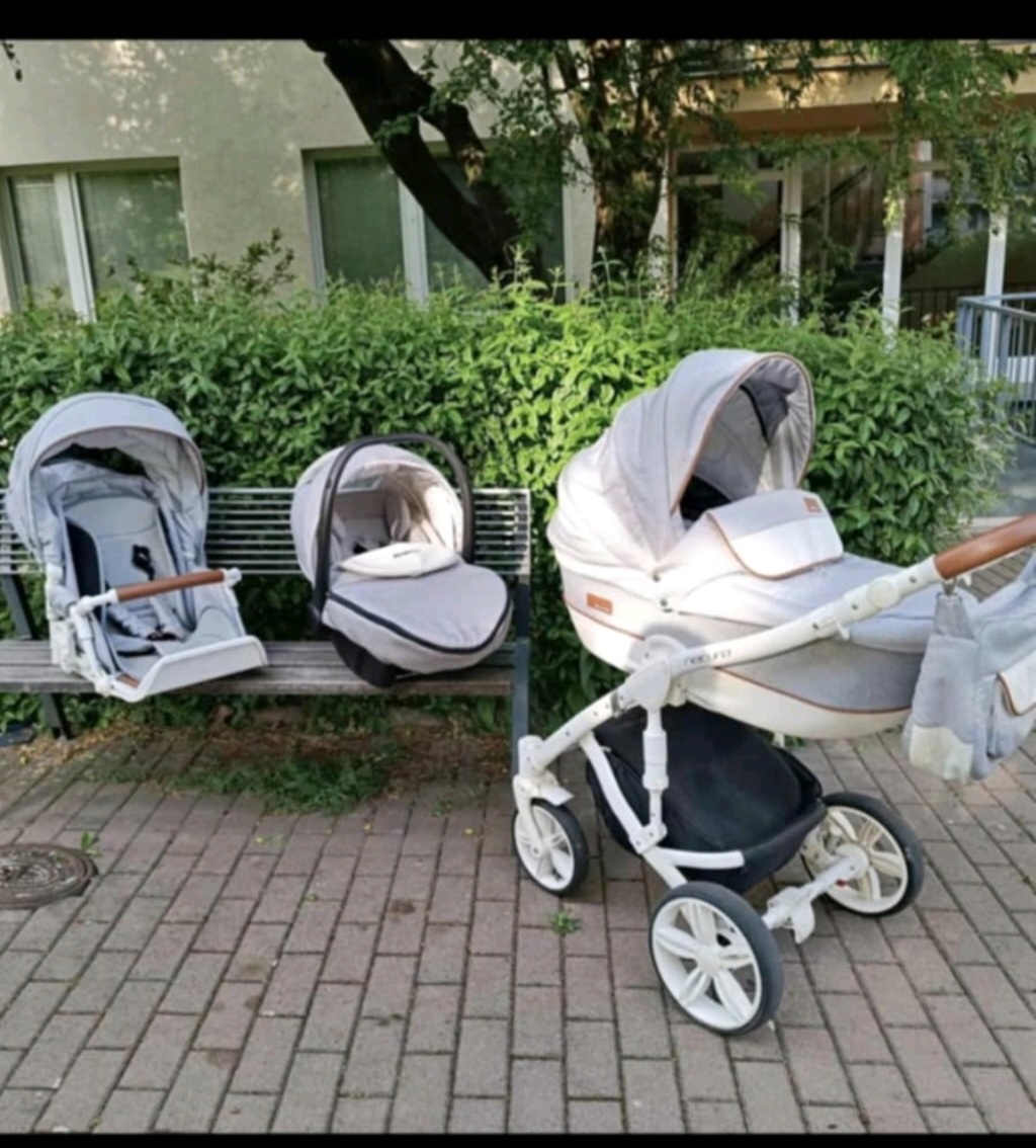 Prodám kočárek trojkombinace
