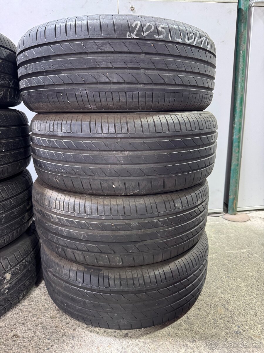 205/50/17 Letní pneu NEXEN
