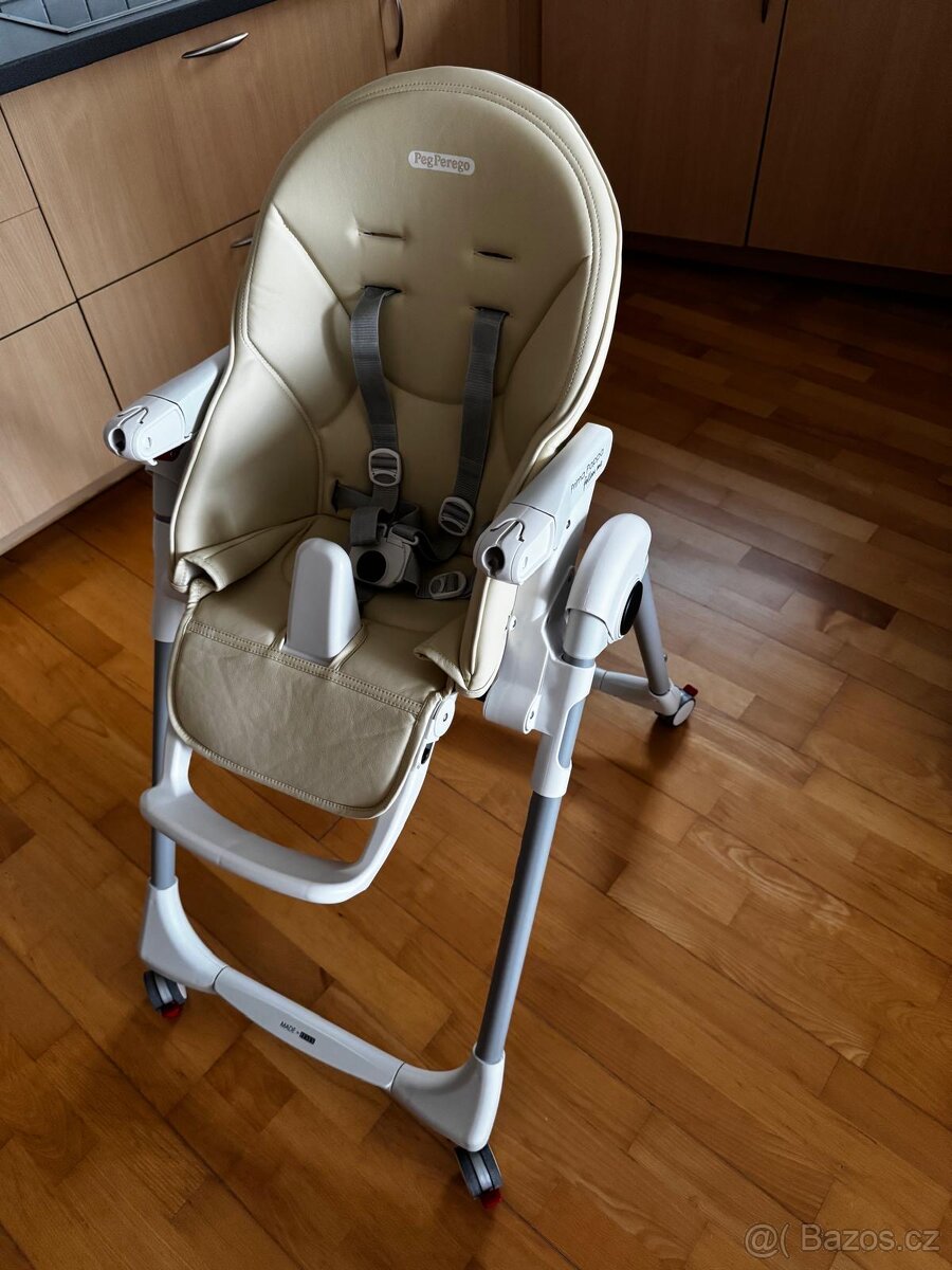 Jídelní židlička Peg Perego Prima Pappa Folow Me