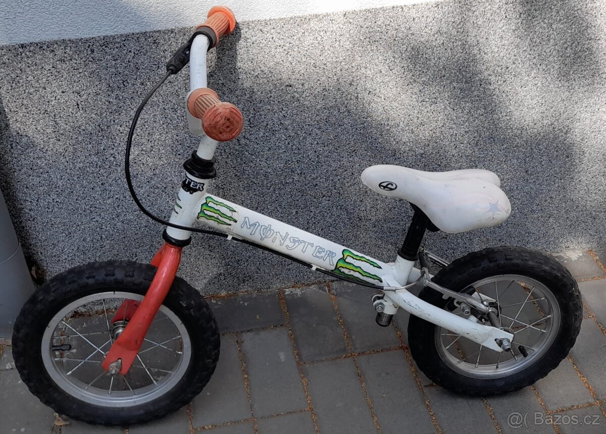 odrážedlo MONSTER