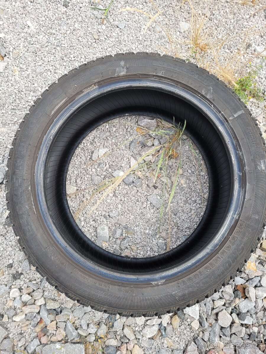 245/45r18