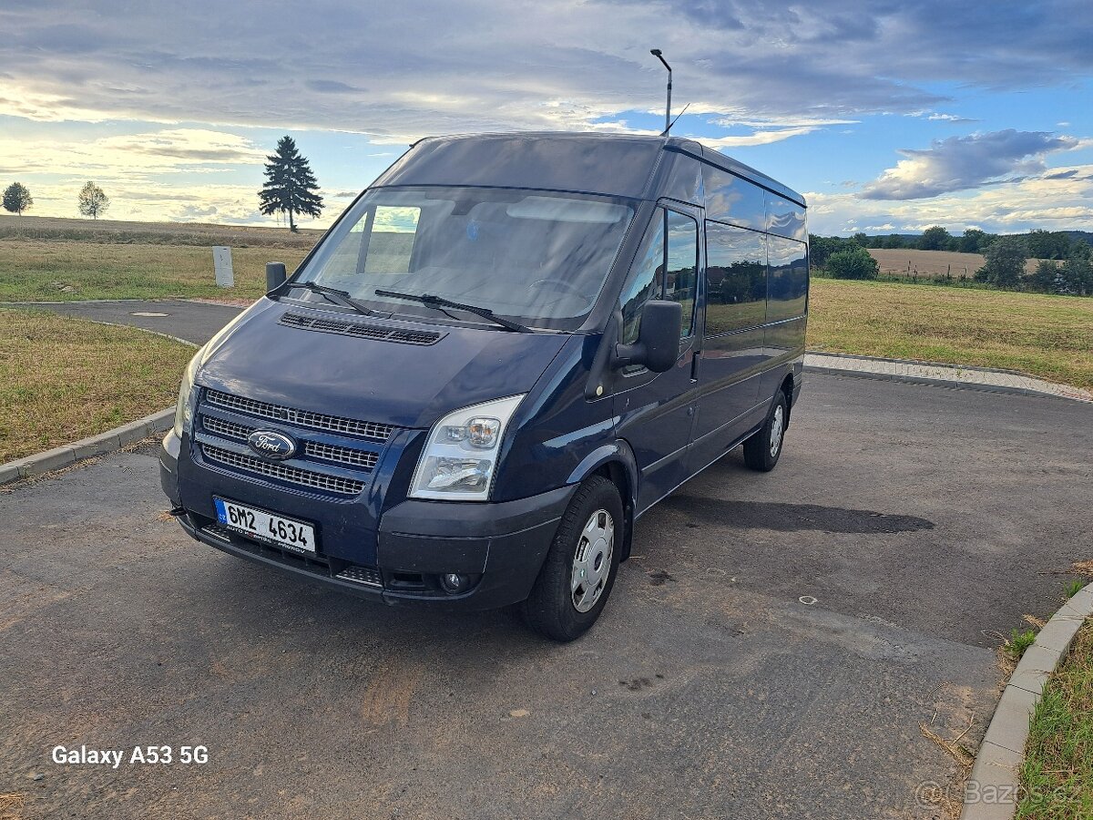Ford tranzit 350L 2.2 92kw 11/2013 9mist