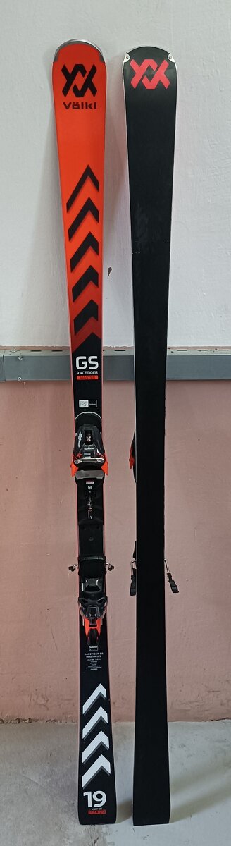 VOLKL RACETIGER GS MASTER