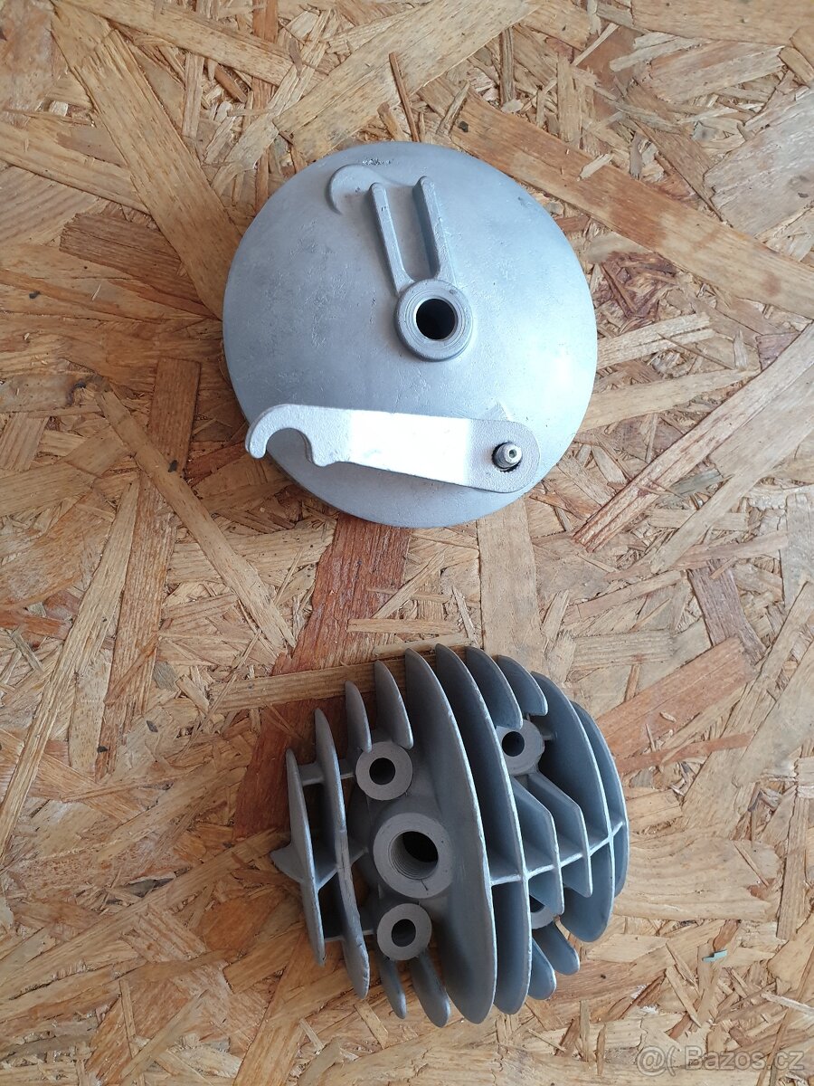 Jawa 550 díly