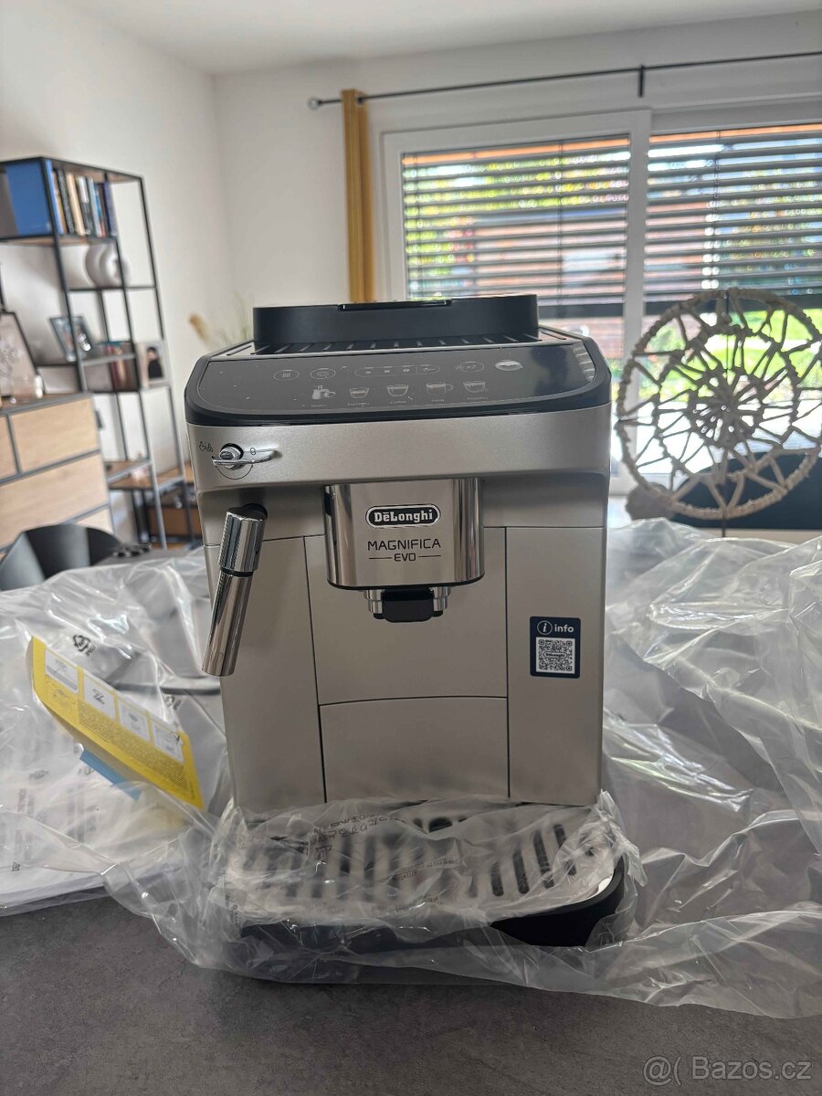 DELONGHI MAGNIGICA EVO