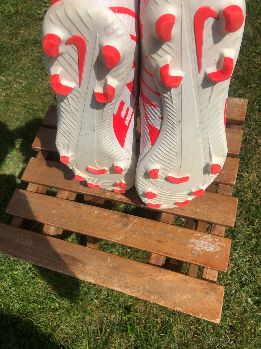 Kopačky Nike Mercurial vel.45