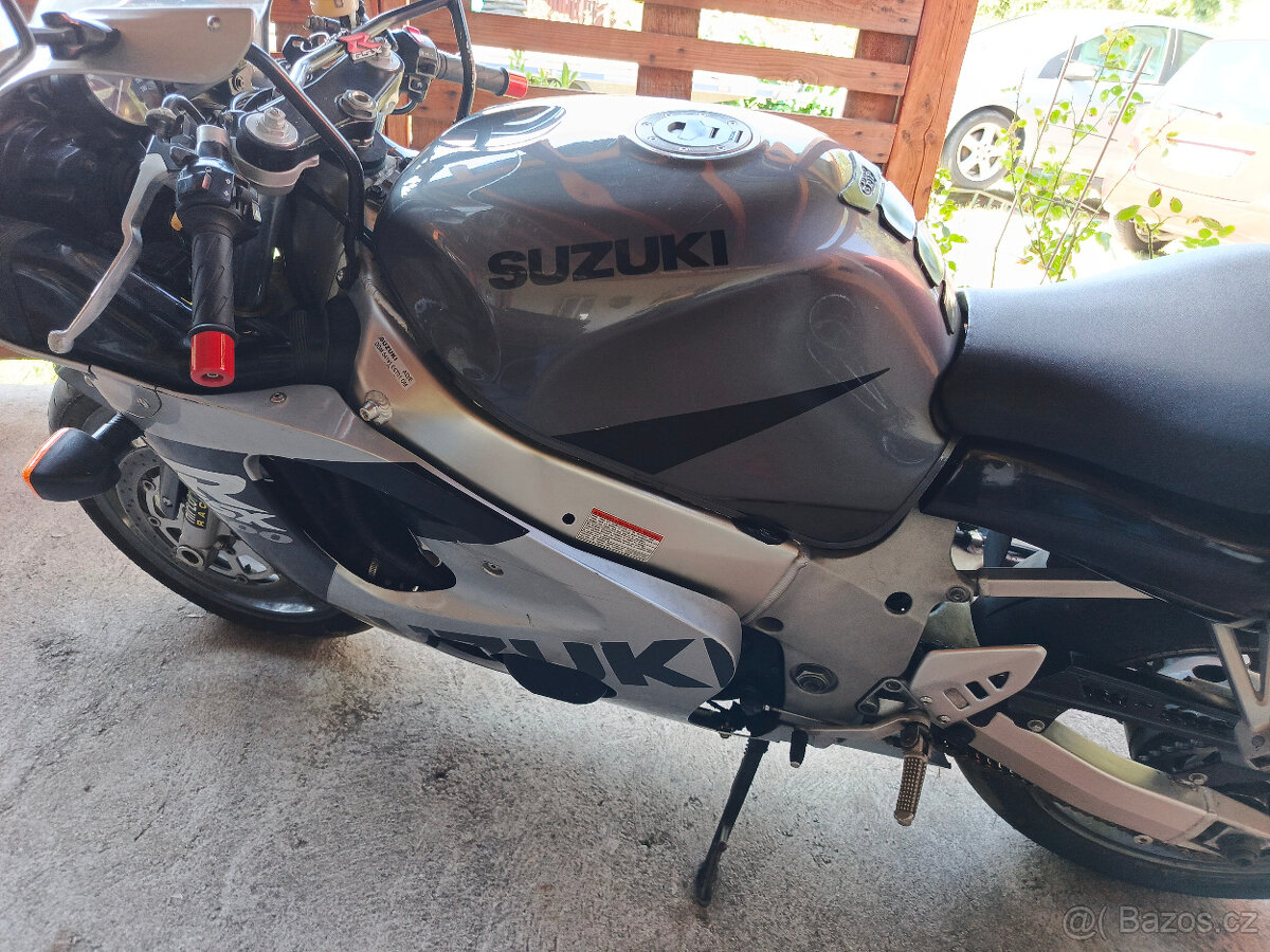 SUZUKI GSX-R 600