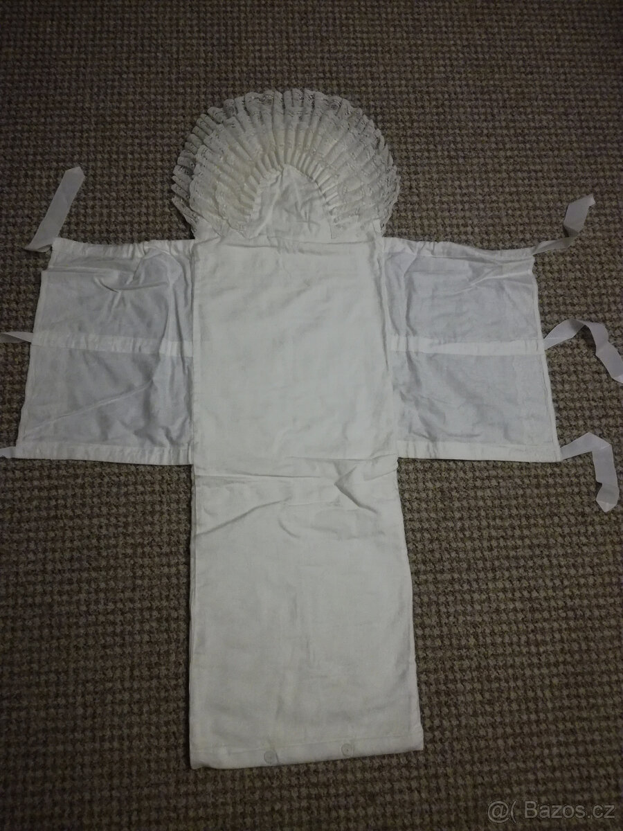 Dětská zavinovačka s krajkou