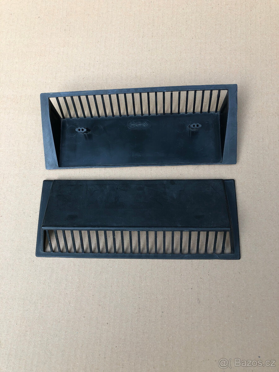 větrací mřížka