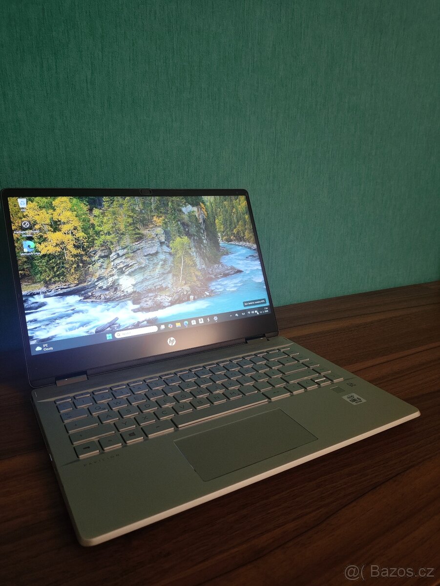 HP x360 | i5 • 16GB • 256GB SSD