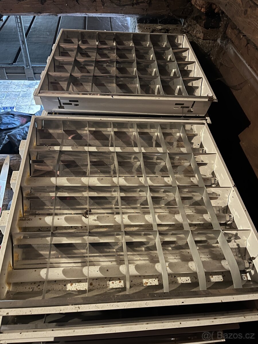 Zarivkové svítidlo 600x600