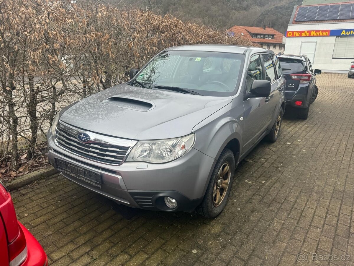 Subaru forester 2.0 diesel 2010 rok