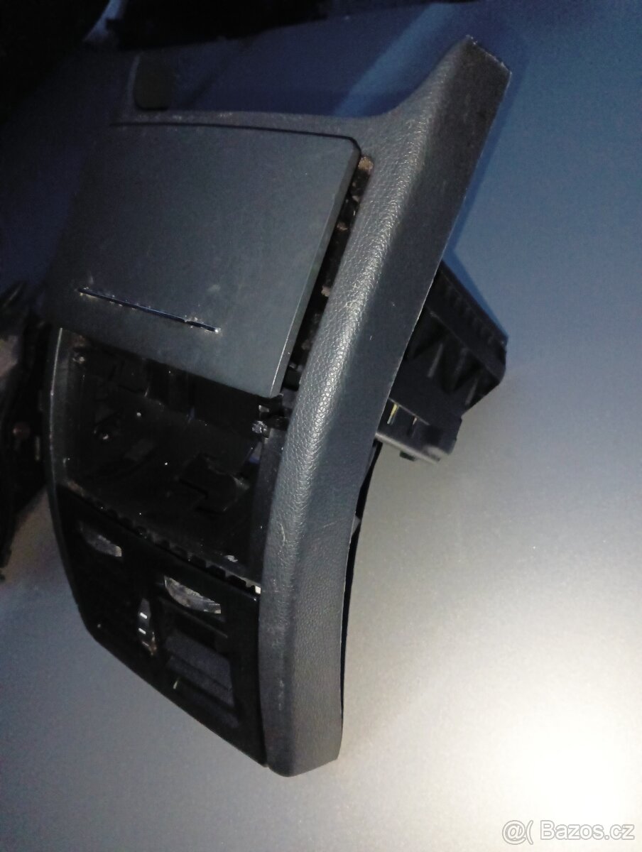 Zadní box Octavia 2 2008