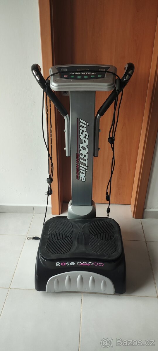 Vibromasážní stroj