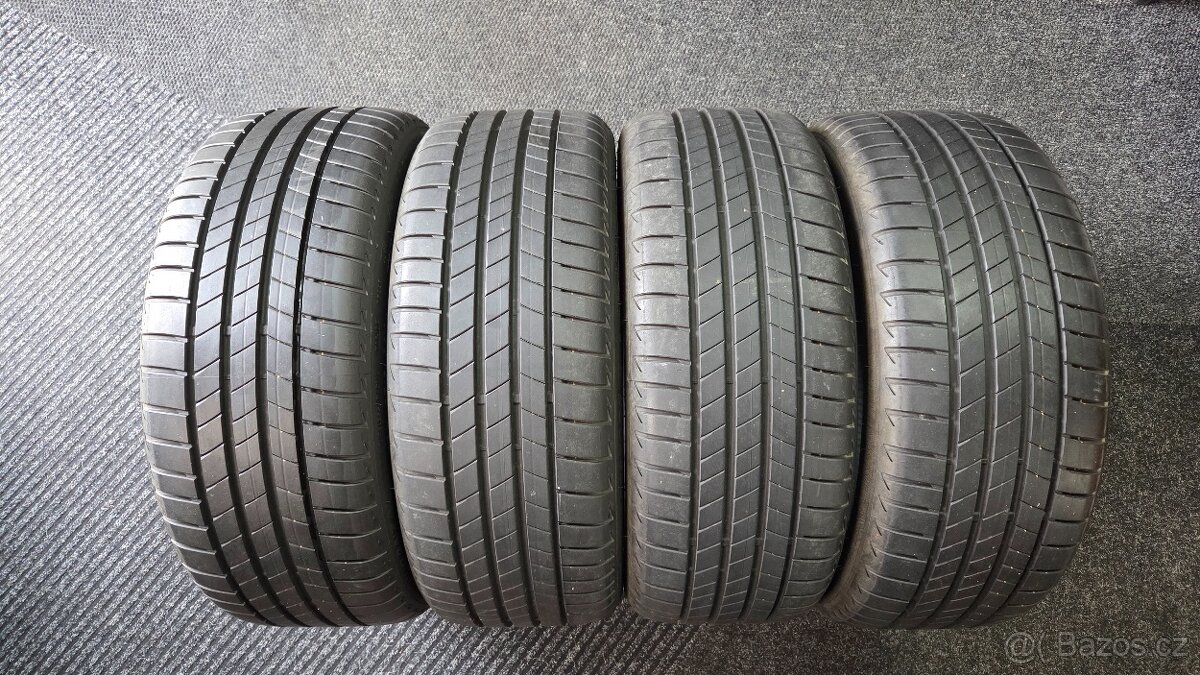 Letní pneumatiky 225/40 R19 93Y Bridgestone (DOT 1324)