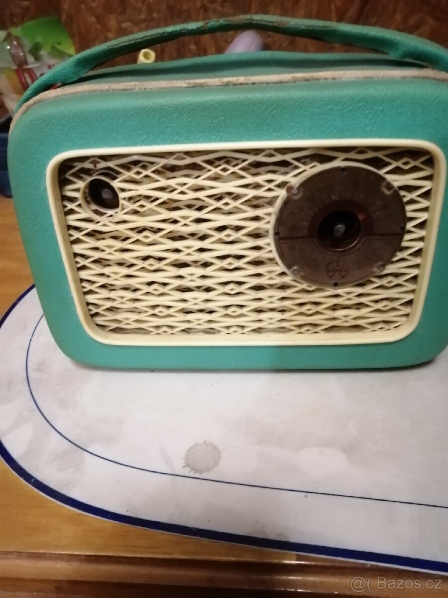 Kabelkové Rádio