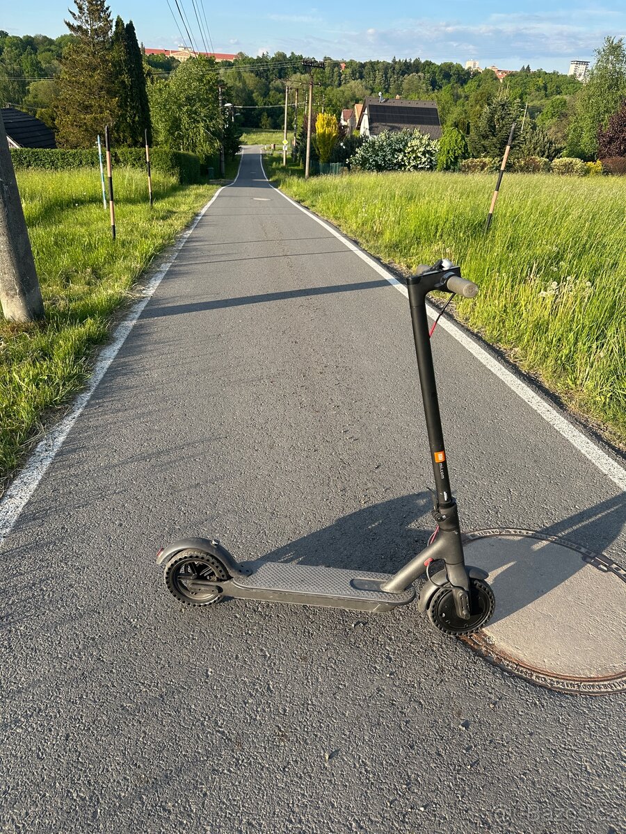 elektro kolobezka xioami m365