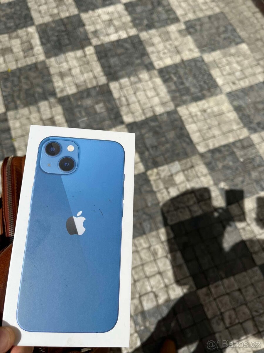 IPHONE 13