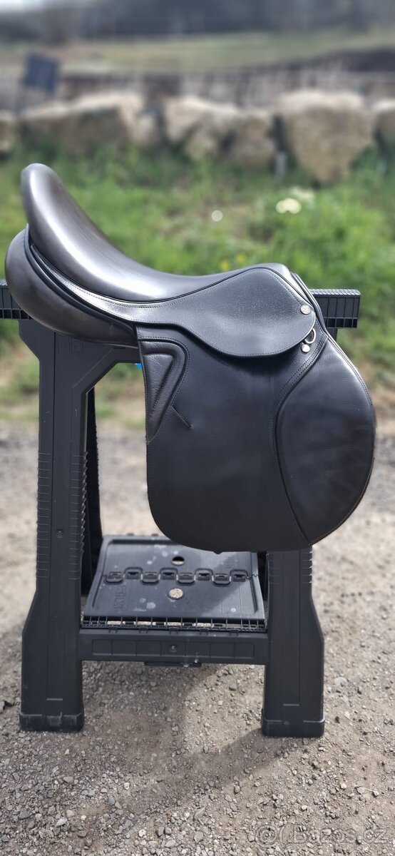 Kontaktní skokové sedlo Horse Star