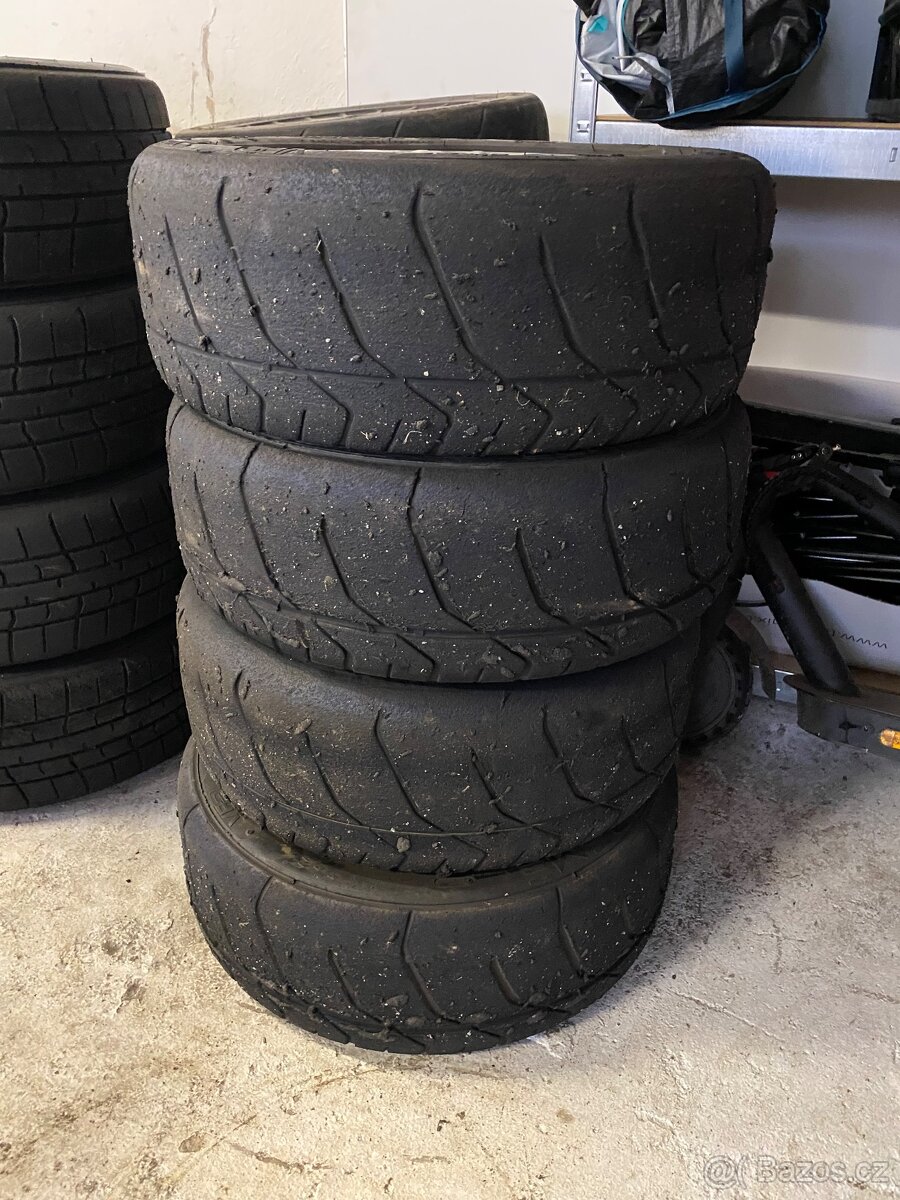 Semislick Extreme VR2 Type R7a (Medium) 195/50/15