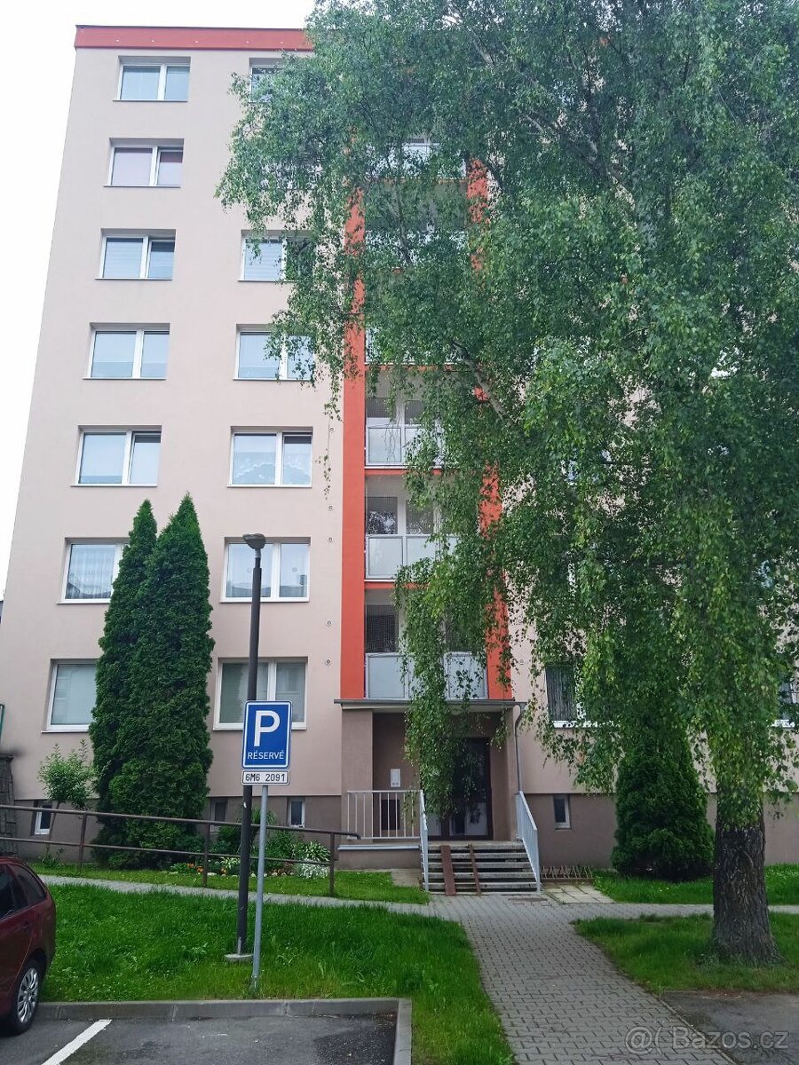 Prodej pěkného a udržovaného bytu 2+1 v Šumperku.