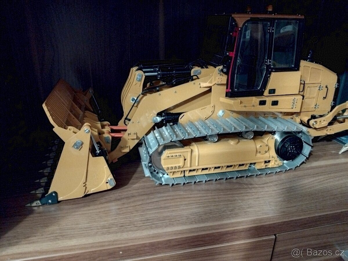 Rc nakladač 973k 1/14 hydraulický