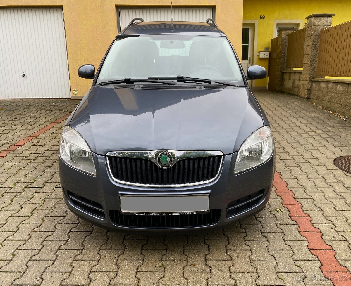 ŠKODA ROOMSTER 1.4 16V - TAŽNÉ, PARK. SENZORY