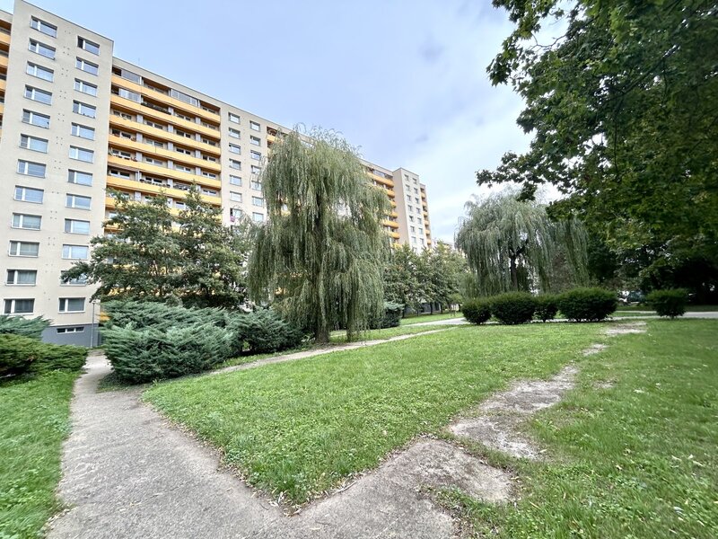Prodej prostorného bytu 3+1 upravený na 4+1, 4x lodžie, Hrad