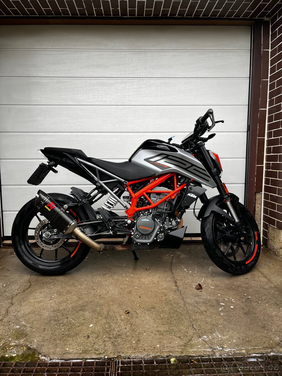 KTM Duke 125