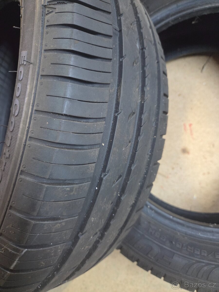 Pneumatiky 195/55R15