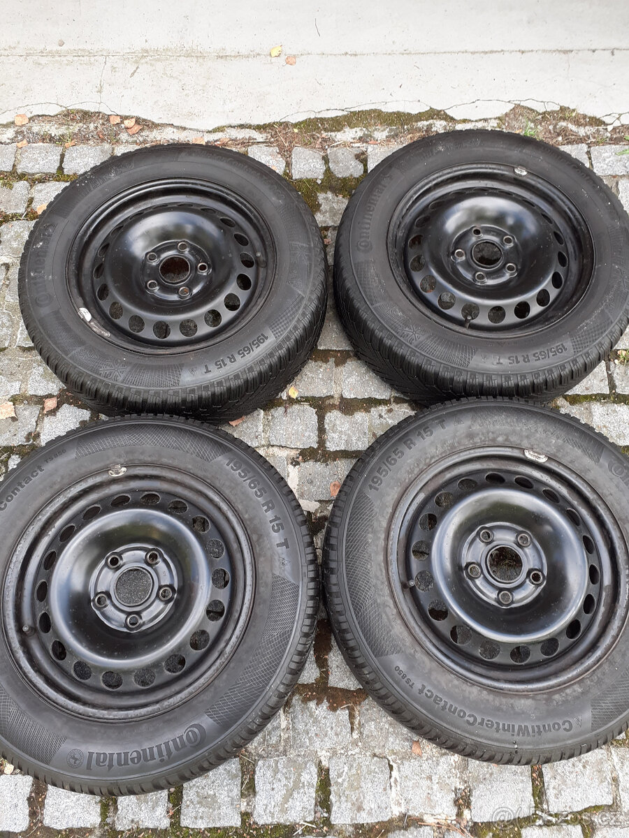 Zimní sada Škoda Octavia 2,Vw Golf 5, Disky a pneu 195/65R15