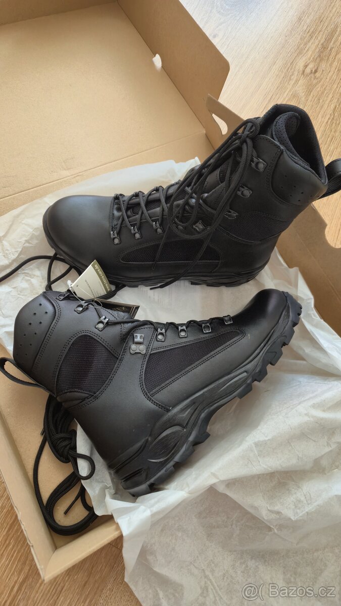 Vojenské oblečení