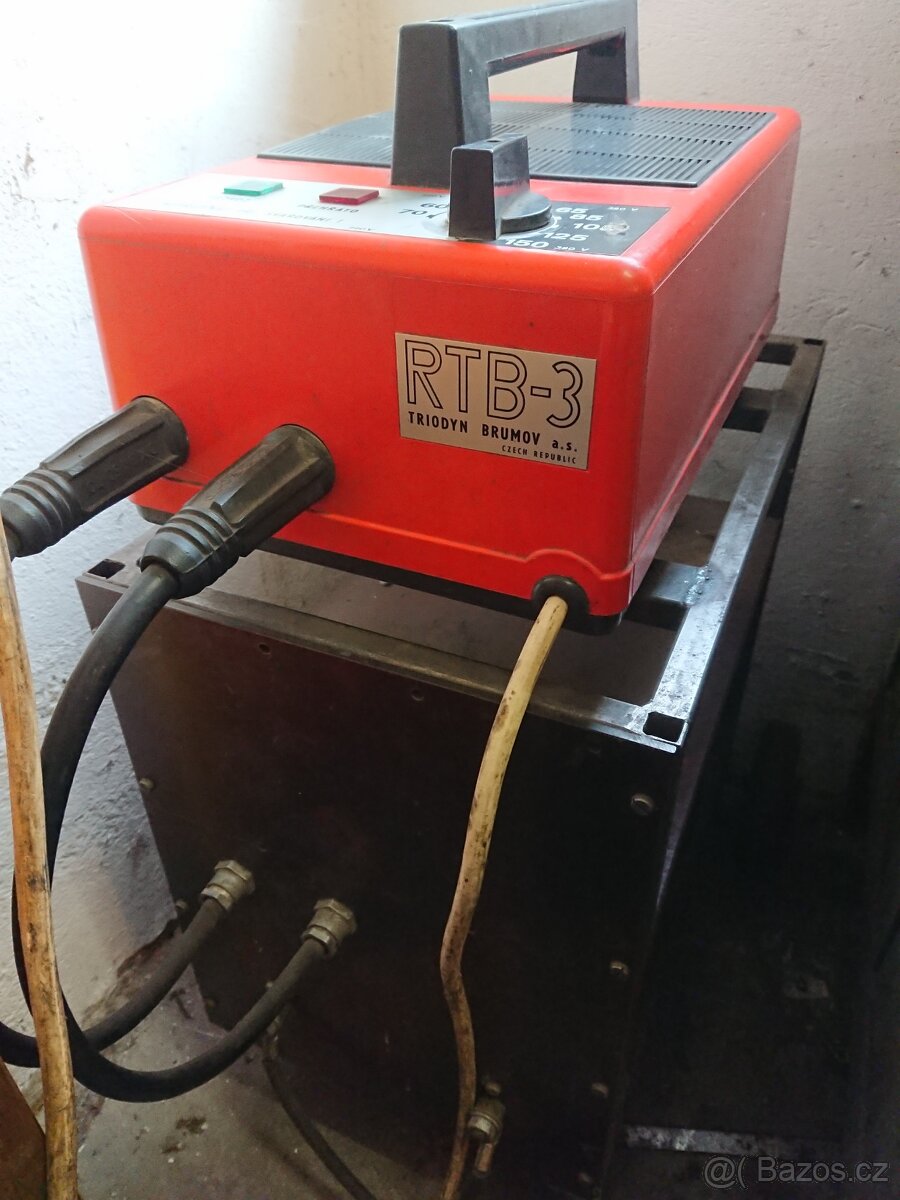 Svářečka RTB - 3 Triodyn Brumov s usměrněním.