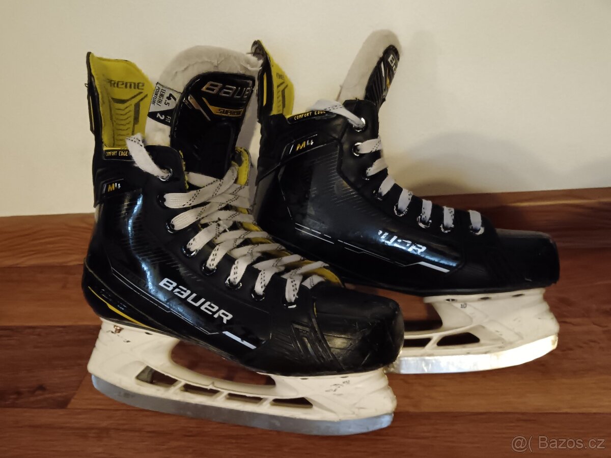 Brusle Bauer M4 vel. 4,5. + Kalhoty Bauer NSX