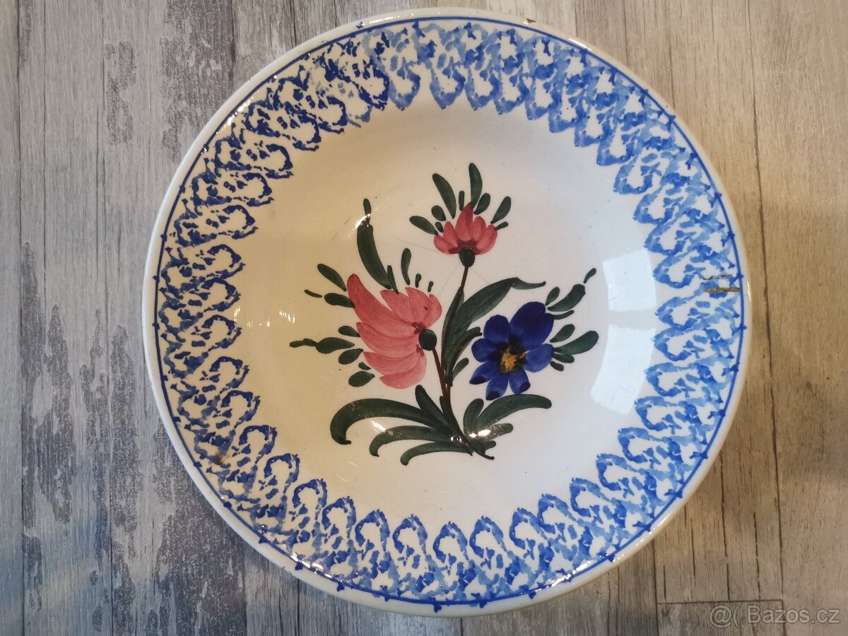 Predám staré závesné taniere