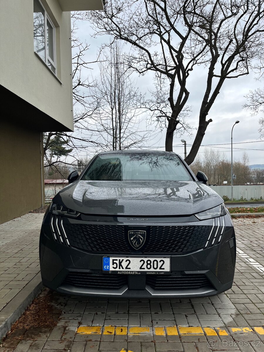 Peugeot 3008 Allure Hybrid 136e-DCS6