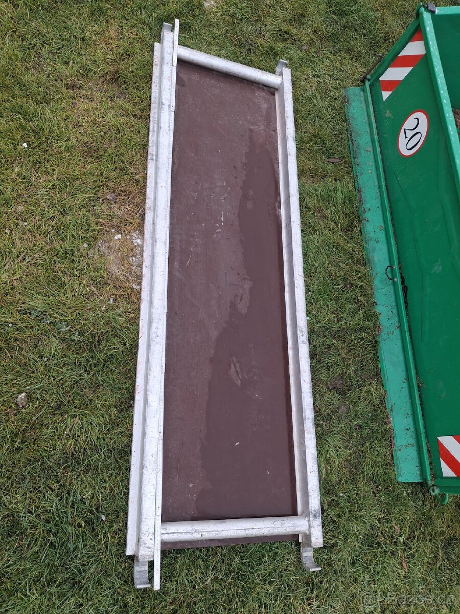 Podlážka na lešení