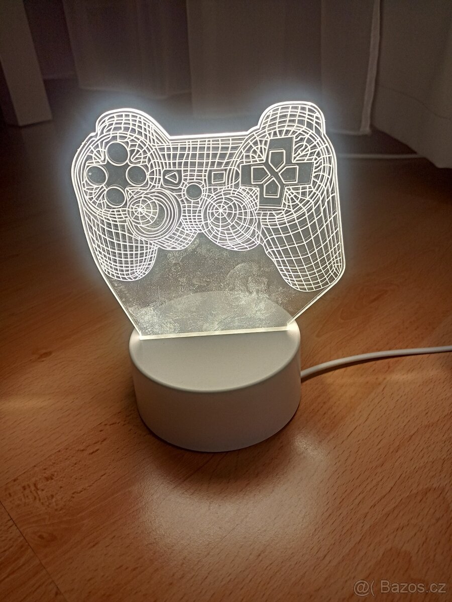 Osvětlení (3D světlo - lampička) PlayStation (ovladač)